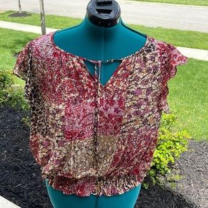 Mixed pattern flounce shortsleeved blouse